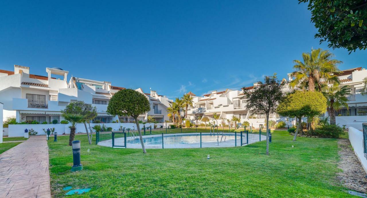 Apartamento En Urbanizacion Hacienda Golf Islantilla Isla Cristina Exteriör bild